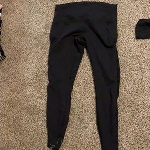 Black Lululemon leggings